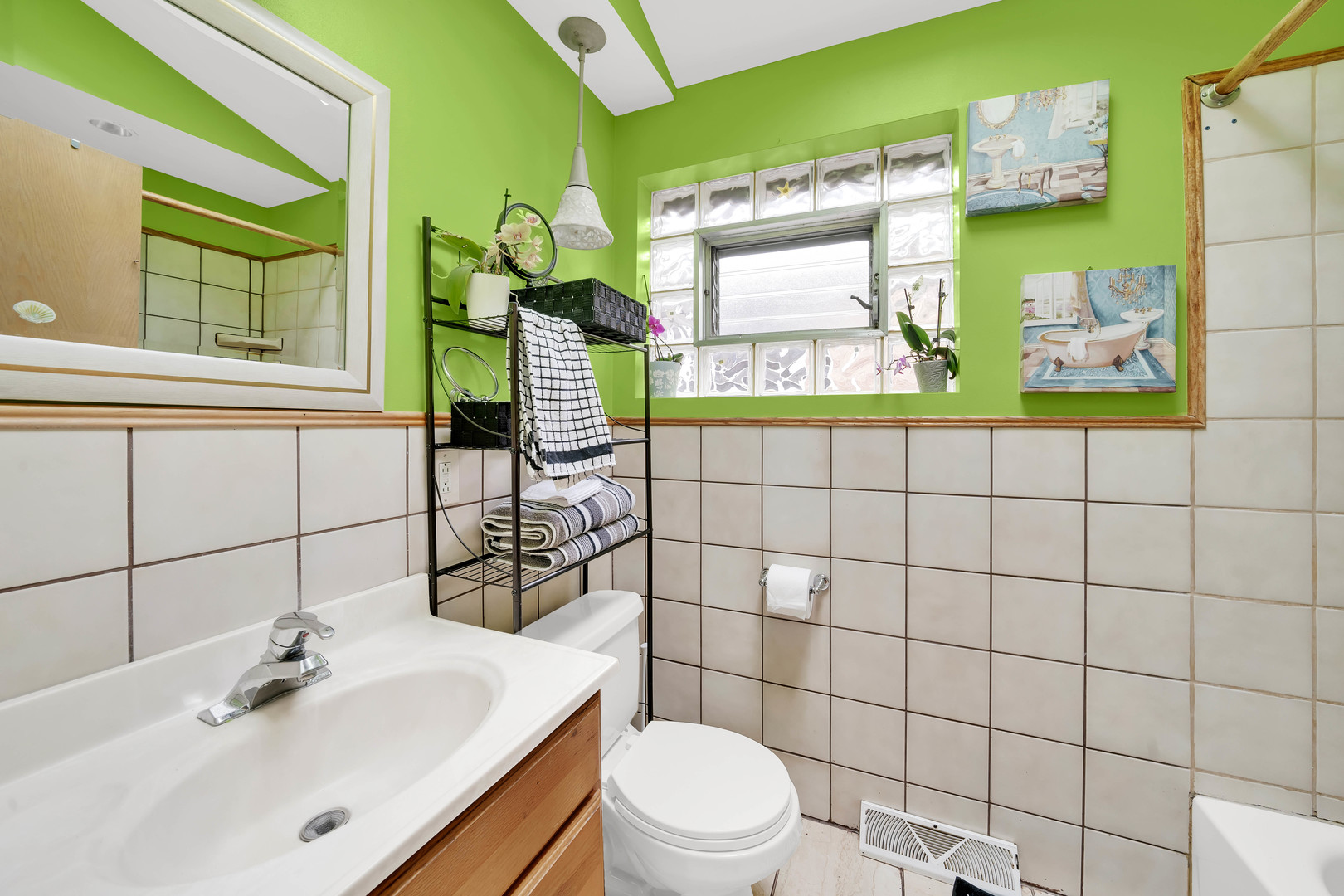 5314 South Harding Avenue Chicago, IL 60632 - Photo 8 of 17 Gallery Image 8