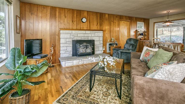 1221 Ashland Mine Road Ashland, OR 97520 - Photo 5 of 30 Additional Photo