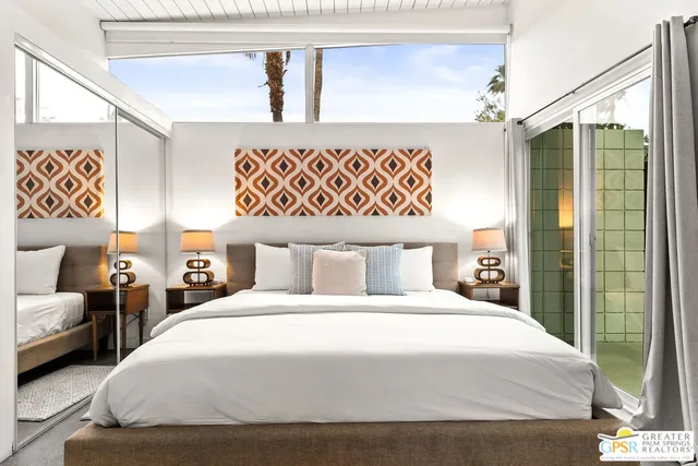 $5,500 | 400 East Glen Circle South, Palm Springs, CA 92262