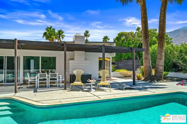 $4,950 | 400 East Glen Circle South, Palm Springs, CA 92262
