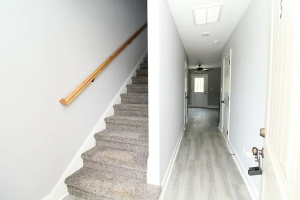 $1,295 | 1724 Manning Drive, Unit 2, Clarksville, TN 37042