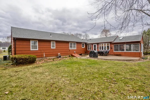 $399,900 | 25 Nutmeg Road, East Granby, CT 06026