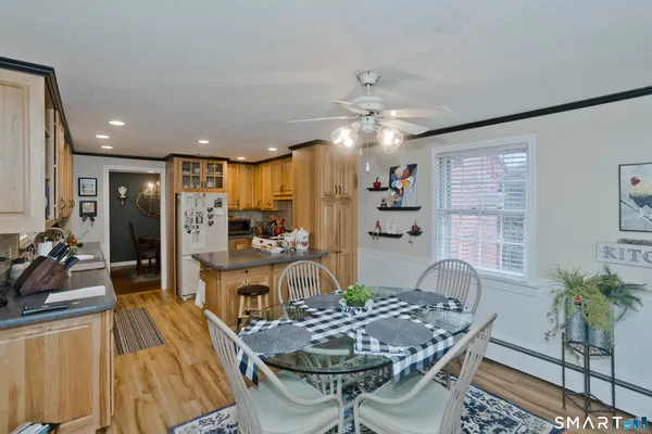 $399,900 | 25 Nutmeg Road, East Granby, CT 06026