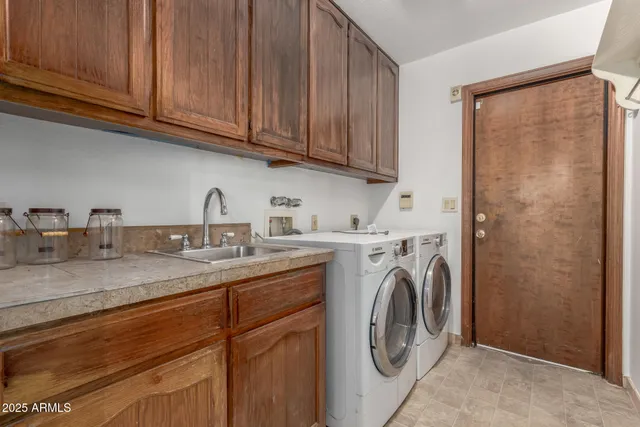 $685,000 | 805 West Toledo Street, Chandler, AZ 85225