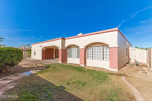 $685,000 | 805 West Toledo Street, Chandler, AZ 85225
