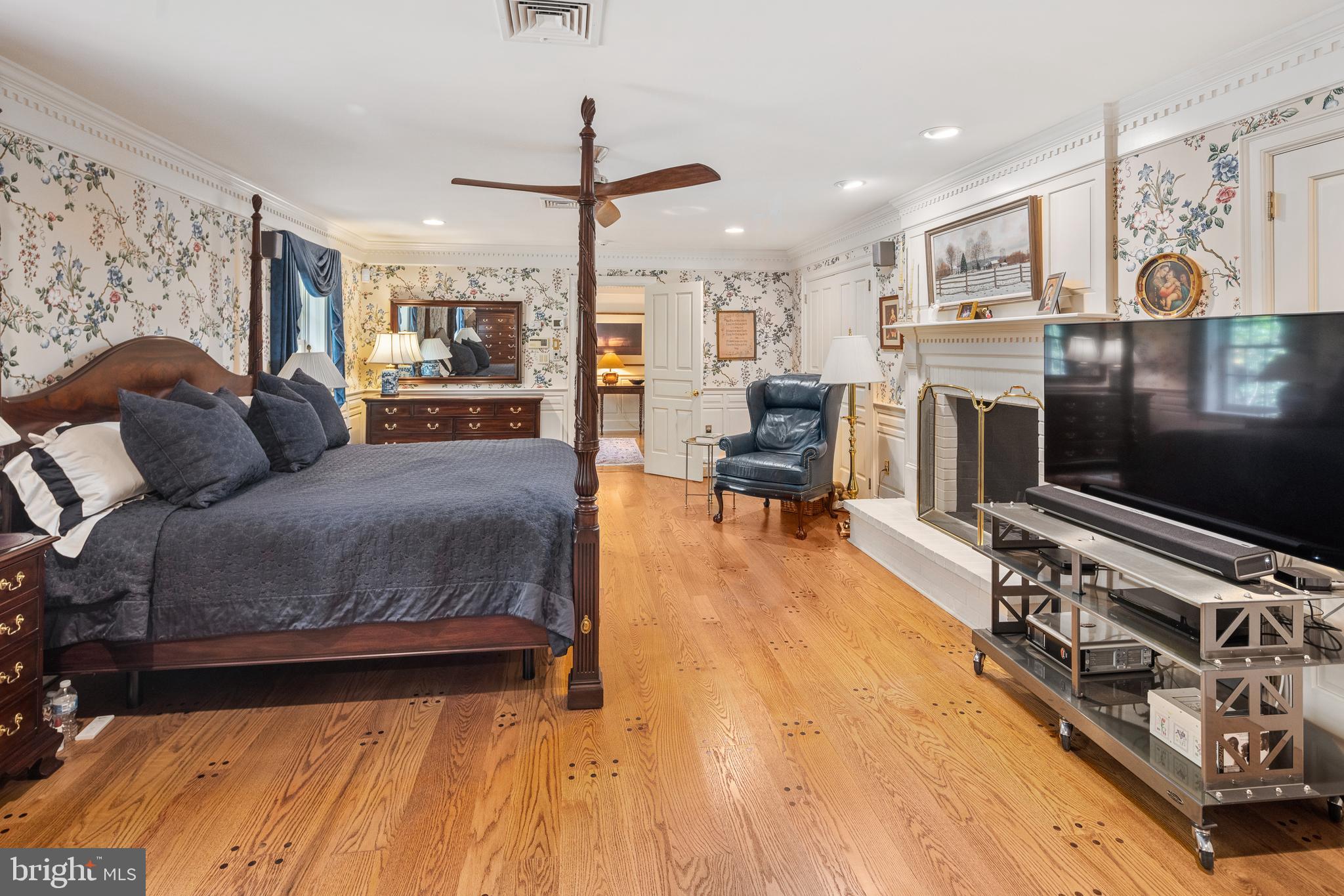 227 Thompson Mill Road Newtown, PA 18940 - Photo 27 of 73