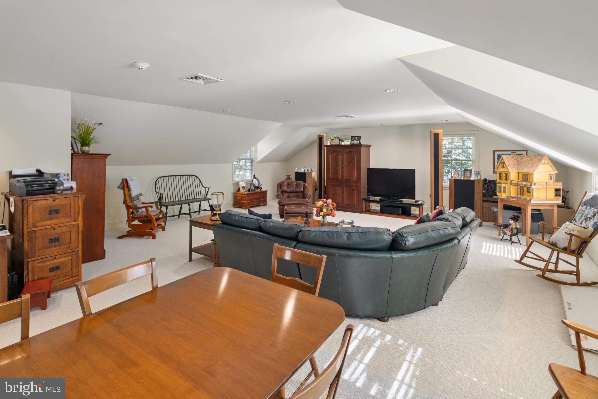 227 Thompson Mill Road Newtown, PA 18940 - Photo 33 of 73