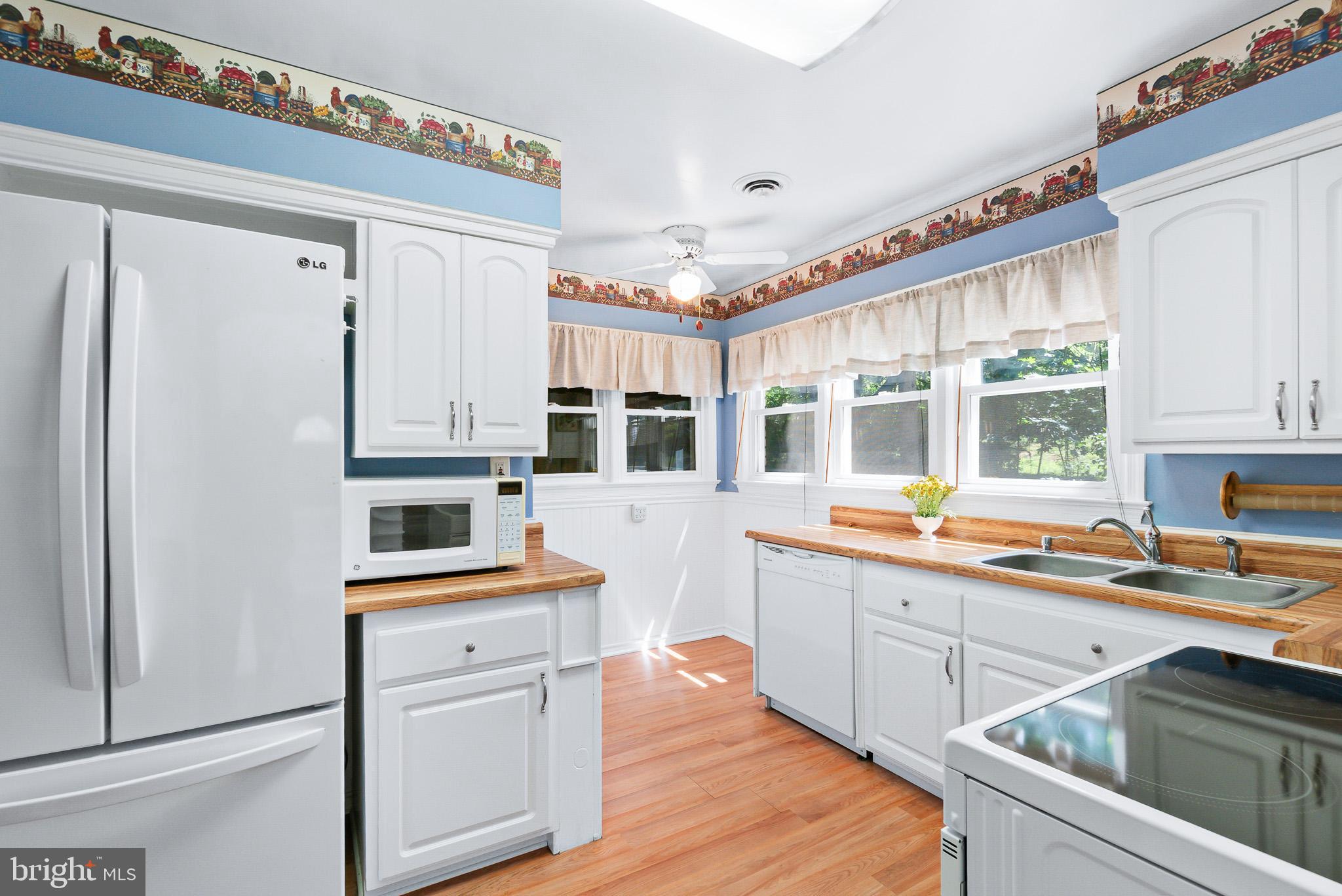 25701 Wright Road Damascus, MD 20872 - Photo 13 of 44