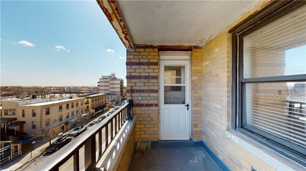 150 West End Avenue, Unit 5H Brooklyn, NY 11235 - Photo 14 of 17 a view of a balcony