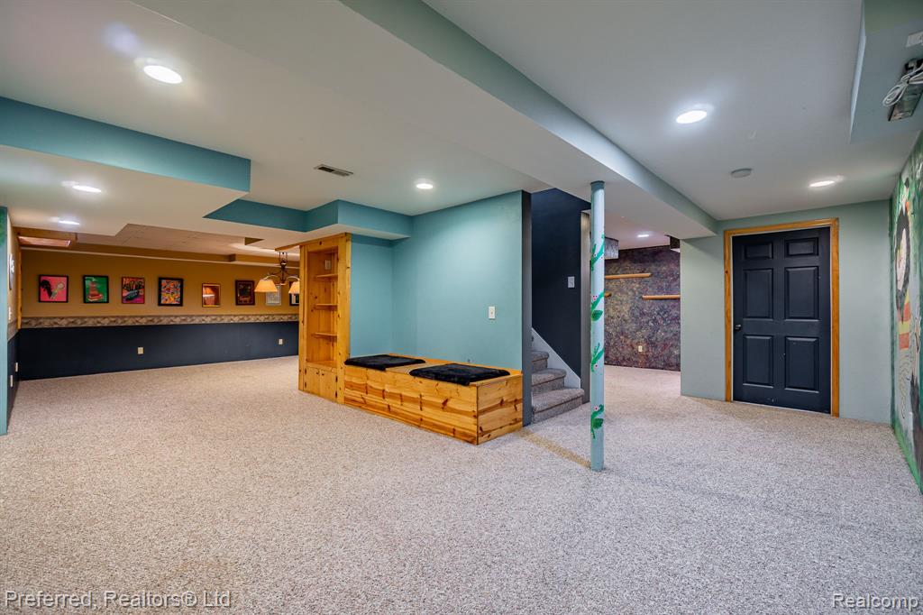 6994 Kennesaw Road Canton, MI 48187 - Photo 38 of 53