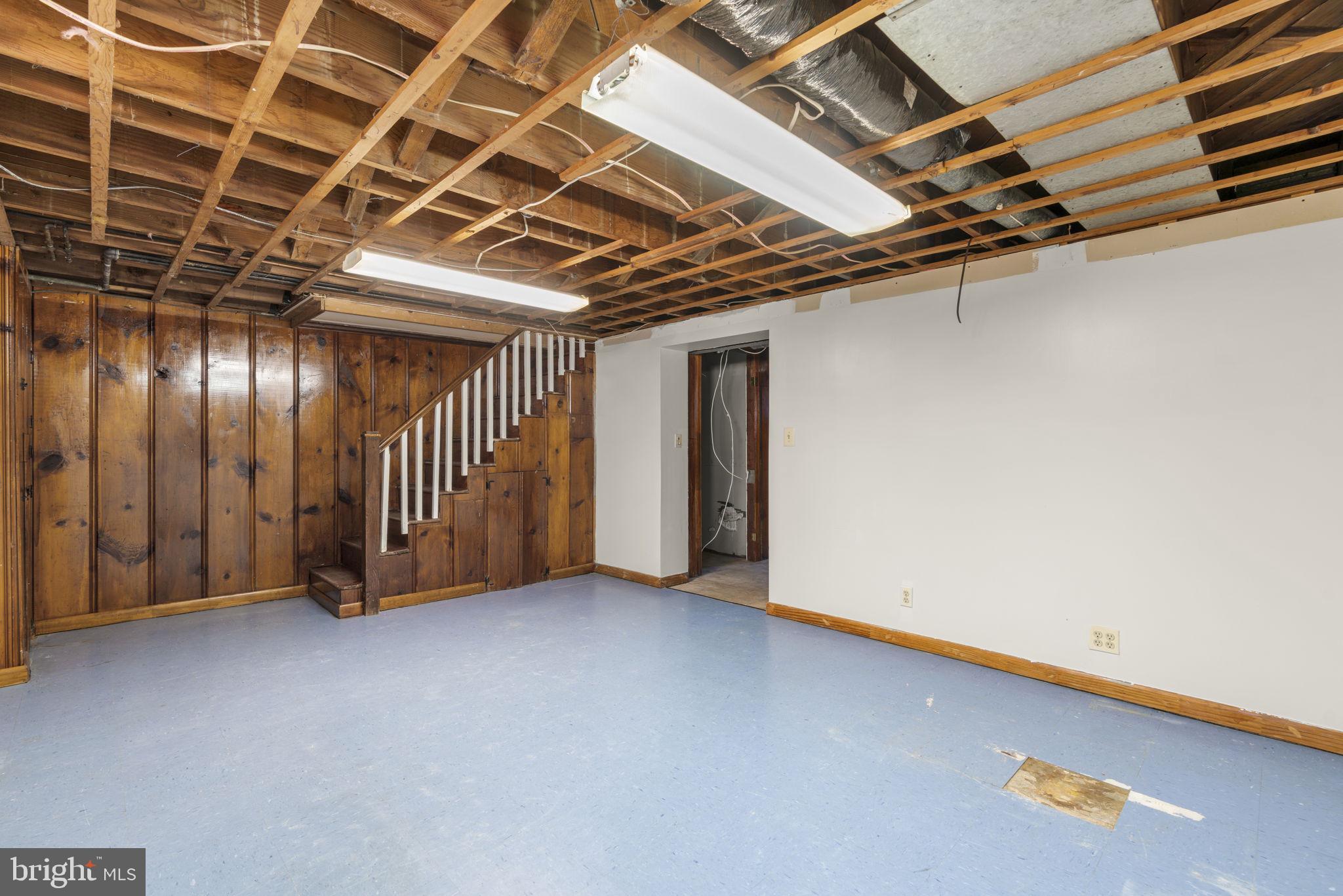 416 Stratford Road Baltimore, MD 21228 - Photo 24 of 44 Gallery Image 24