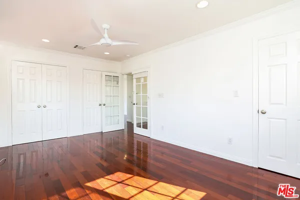 $7,995 | 252 Hampton Drive, Unit E, Venice, CA 90291