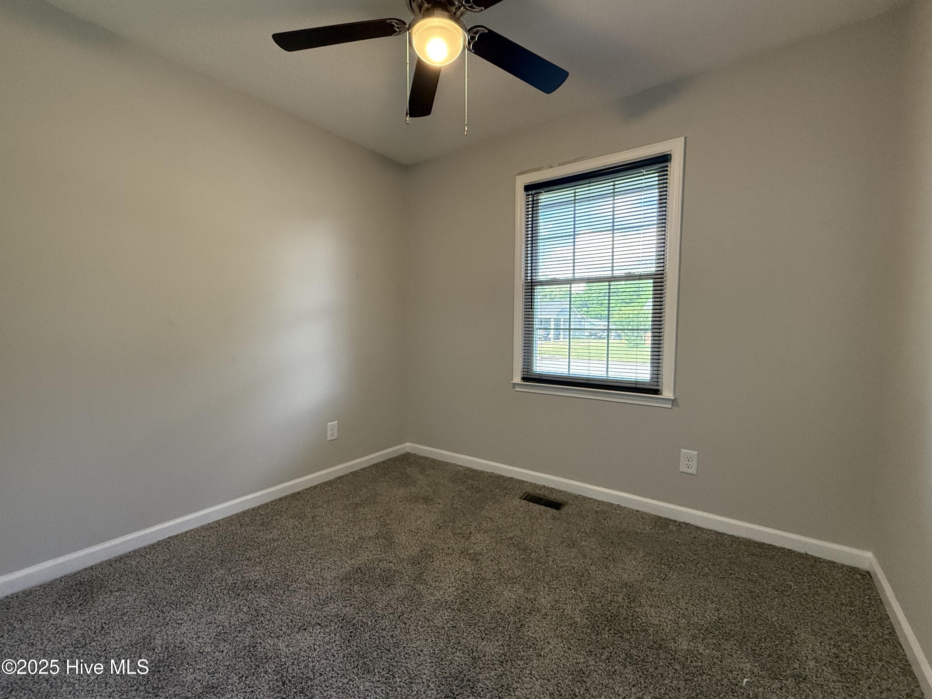 109 Pine Street Dunn, NC 28334 - Photo 13 of 21 IMG_3622 2