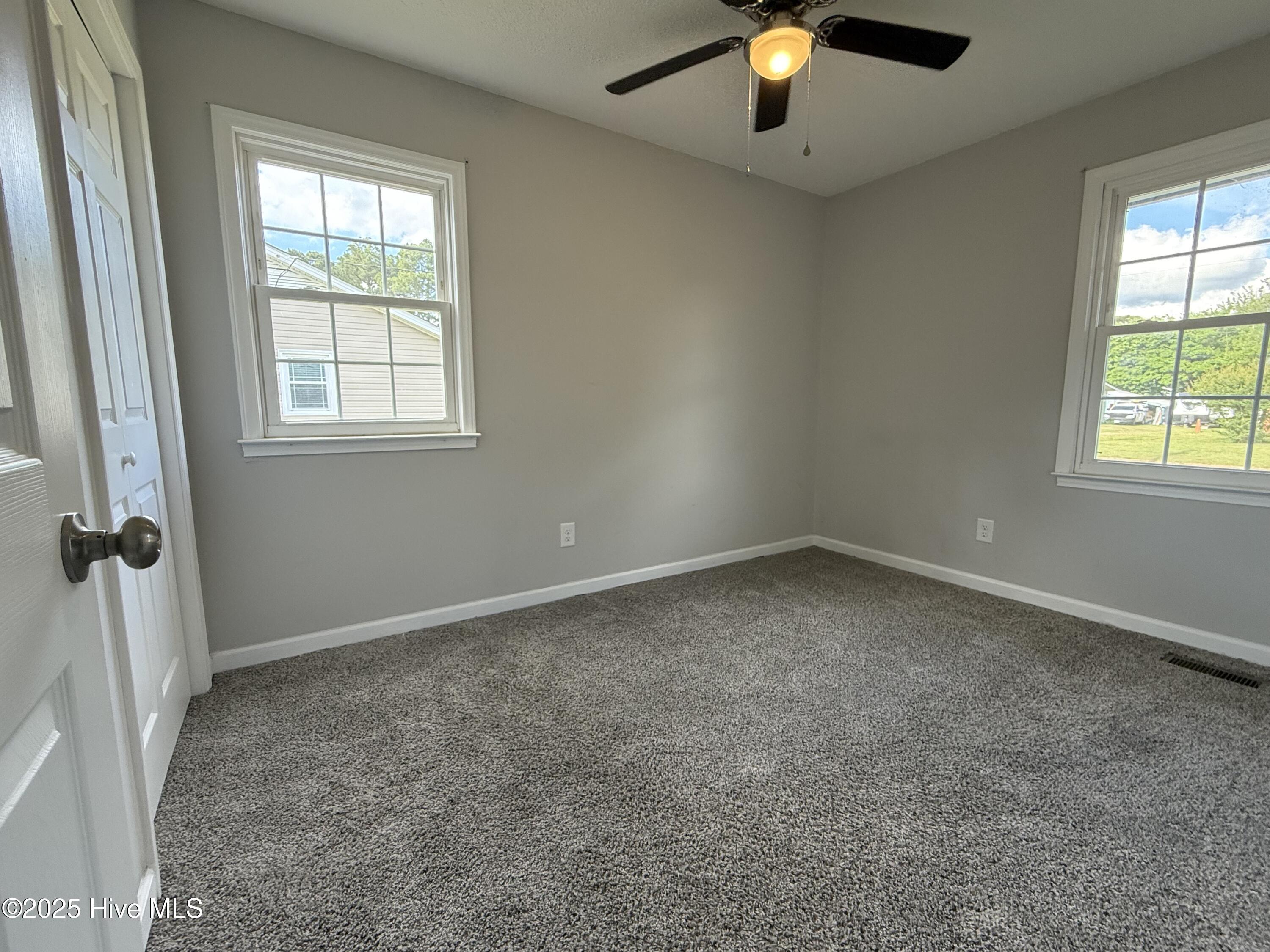 109 Pine Street Dunn, NC 28334 - Photo 14 of 21 IMG_3621 2