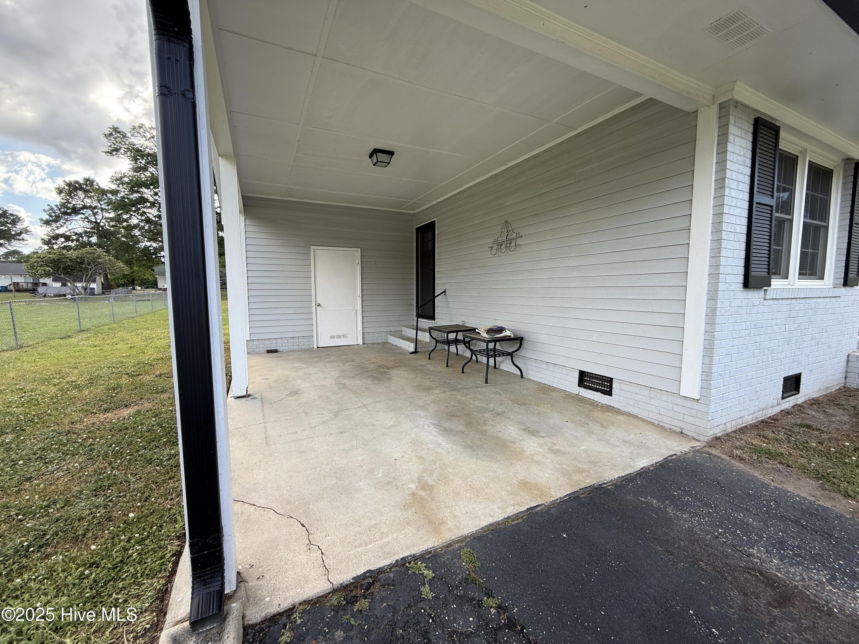 109 Pine Street Dunn, NC 28334 - Photo 8 of 21 IMG_3628 2