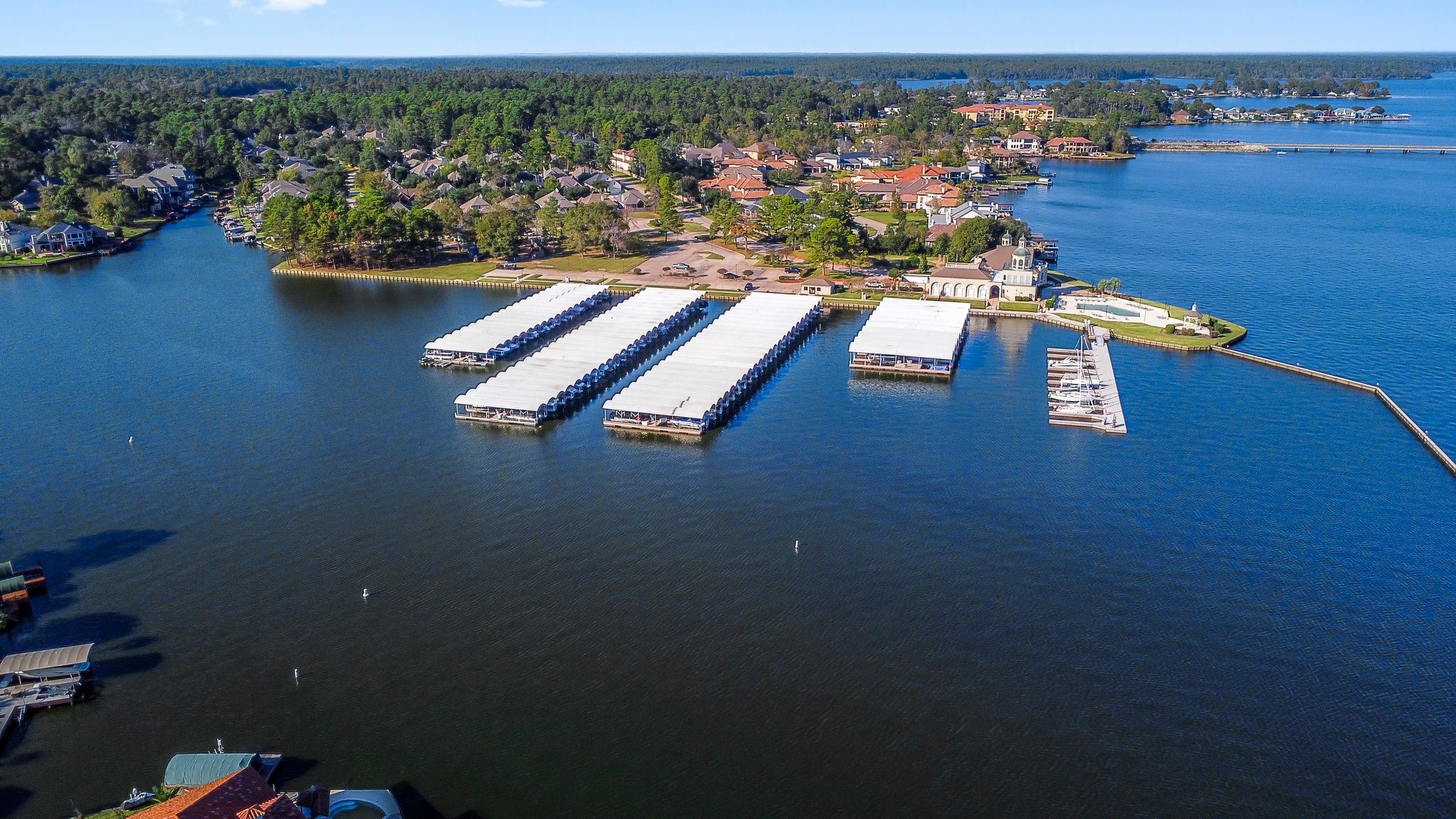 3 West Shore Lane Montgomery, TX 77356 - Photo 22 of 50 an aerial view of a house with a ocean view