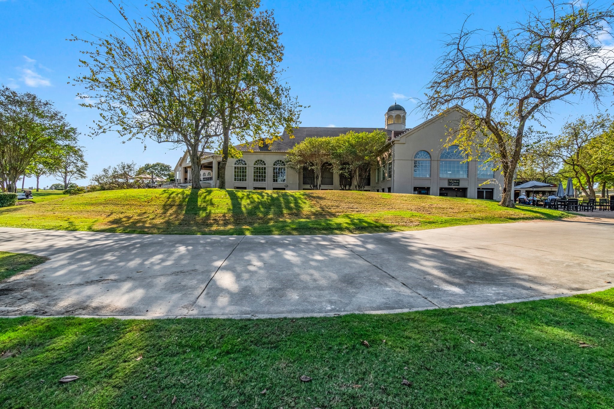 3 West Shore Lane Montgomery, TX 77356 - Photo 42 of 50 a view of a house with pool and a yard