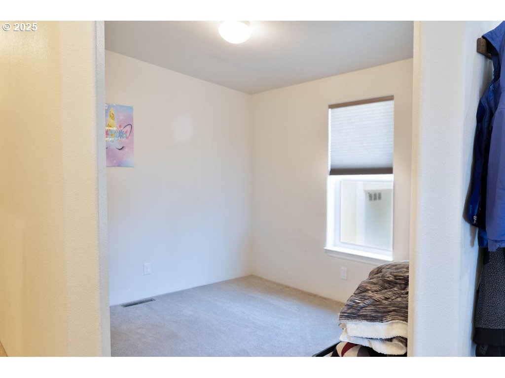 300 Southwest 7th Avenue, Unit 102 Battle Ground, WA 98604 - Photo 17 of 24 Bathroom