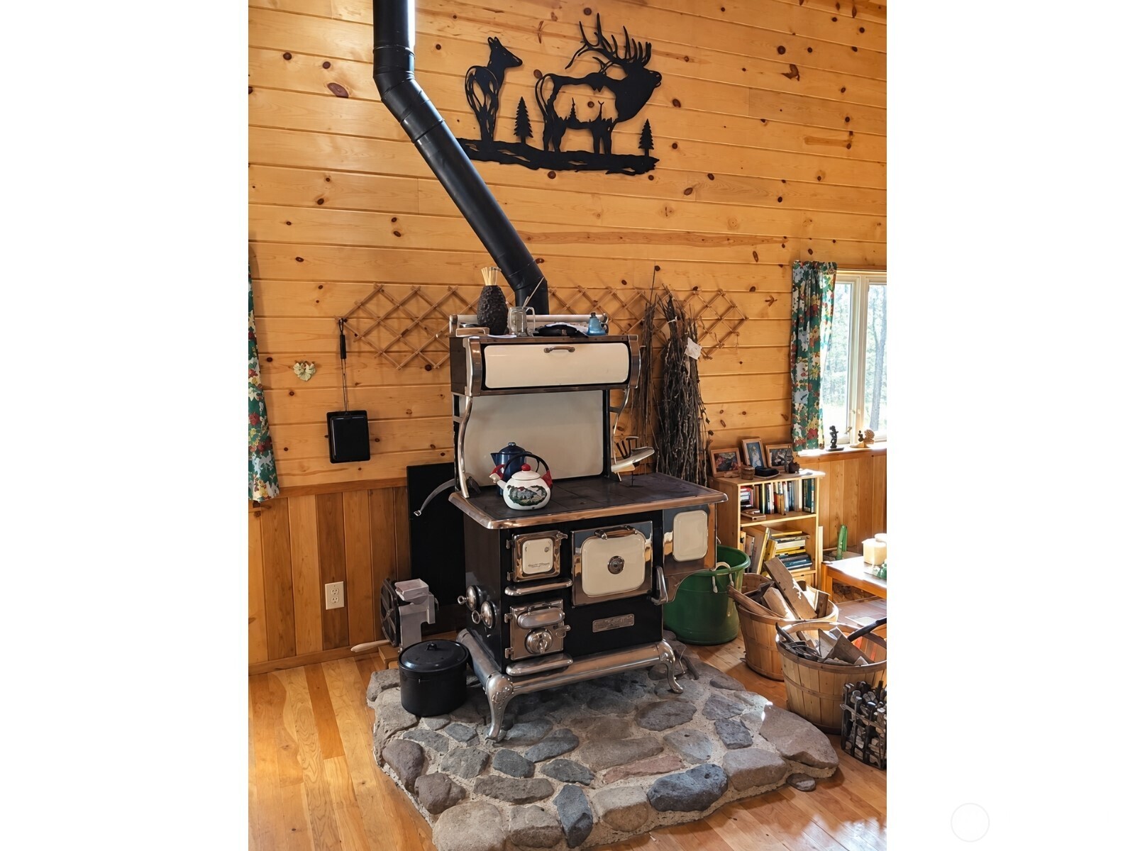 661 Old Barn Road Randle, WA 98377 - Photo 15 of 22 Gallery Image 15