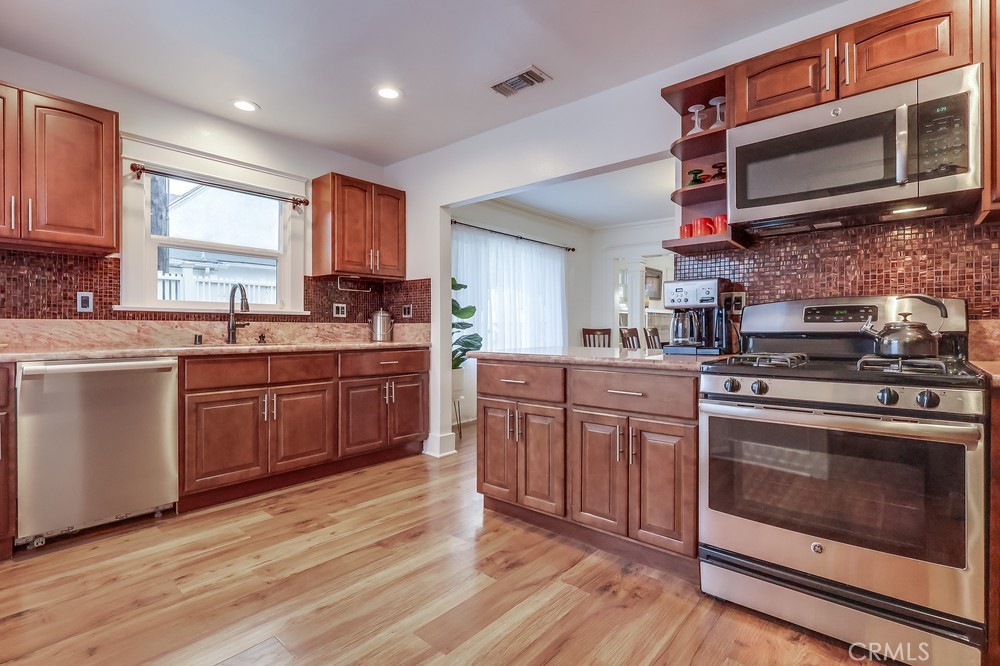 624 Termino Avenue Long Beach, CA 90814 - Photo 14 of 46