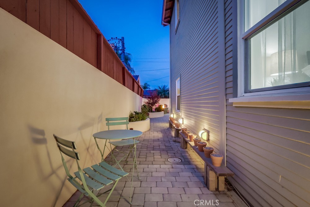 624 Termino Avenue Long Beach, CA 90814 - Photo 36 of 46