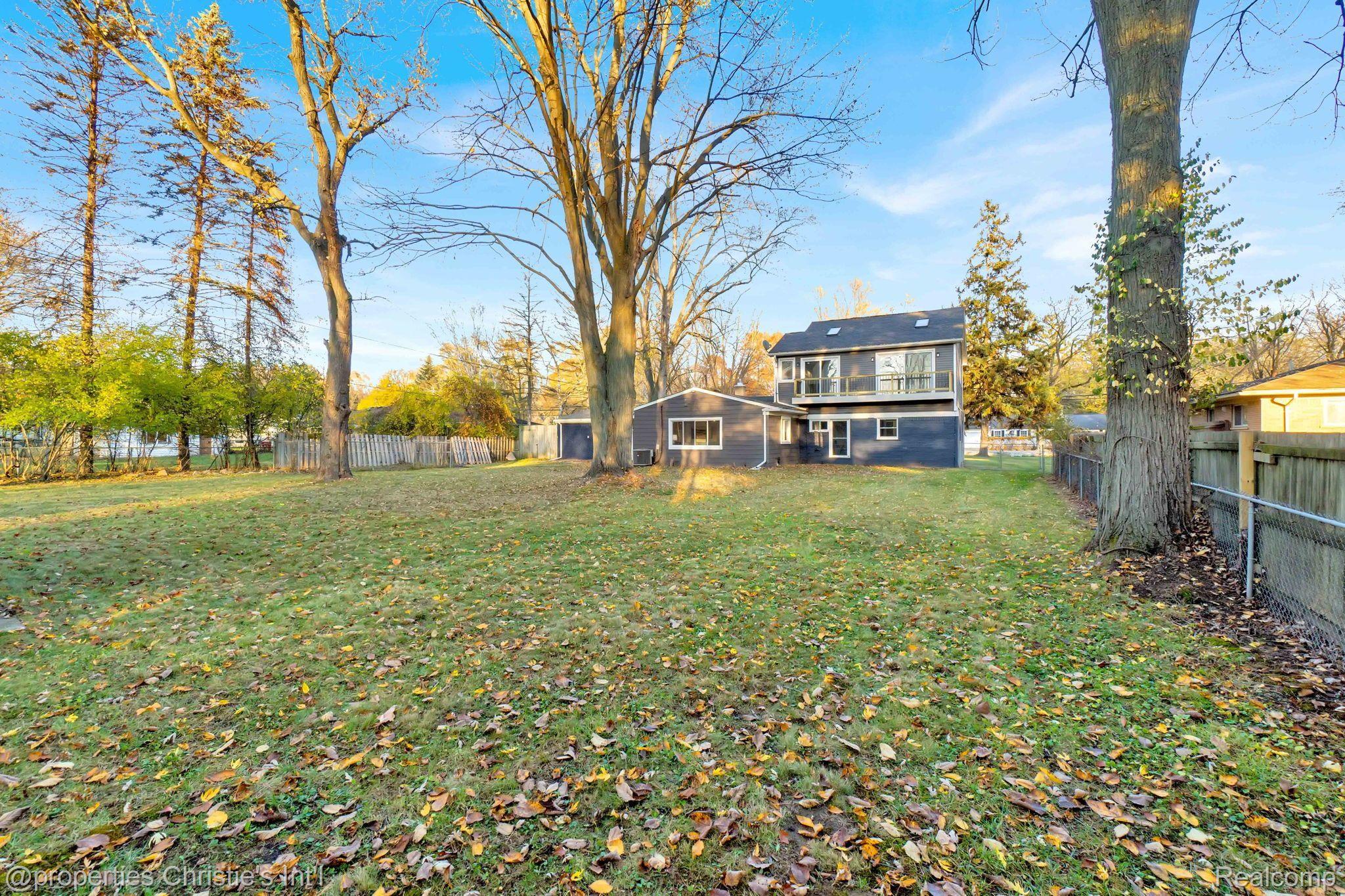 23251 Beech Road Southfield, MI 48033 - Photo 37 of 42 Gallery Image 37