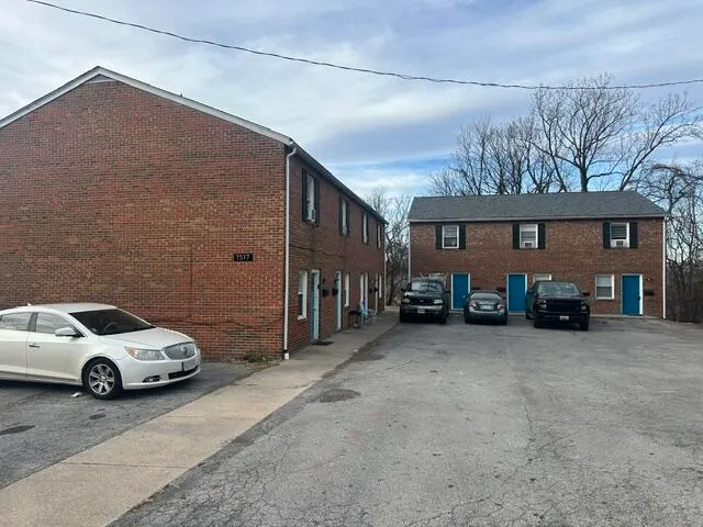 $770,000 | 1517 Lexington Avenue Southwest, Roanoke, VA 24015