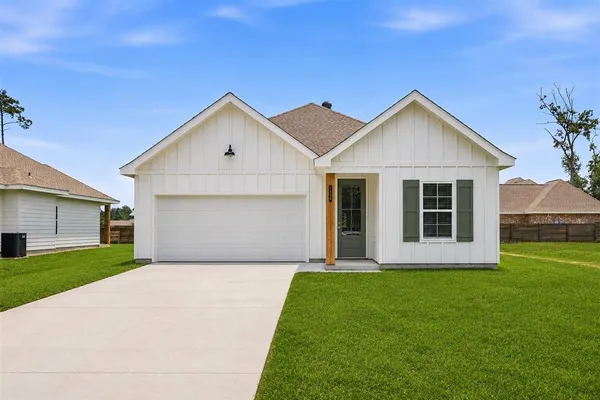 $241,782 | 1250 Woodland Trail, Lake Charles, LA 70611