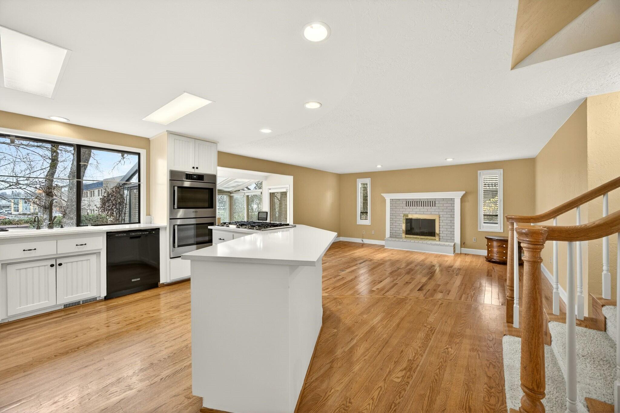 2585 Freedom Way Medford, OR 97504 - Photo 20 of 66