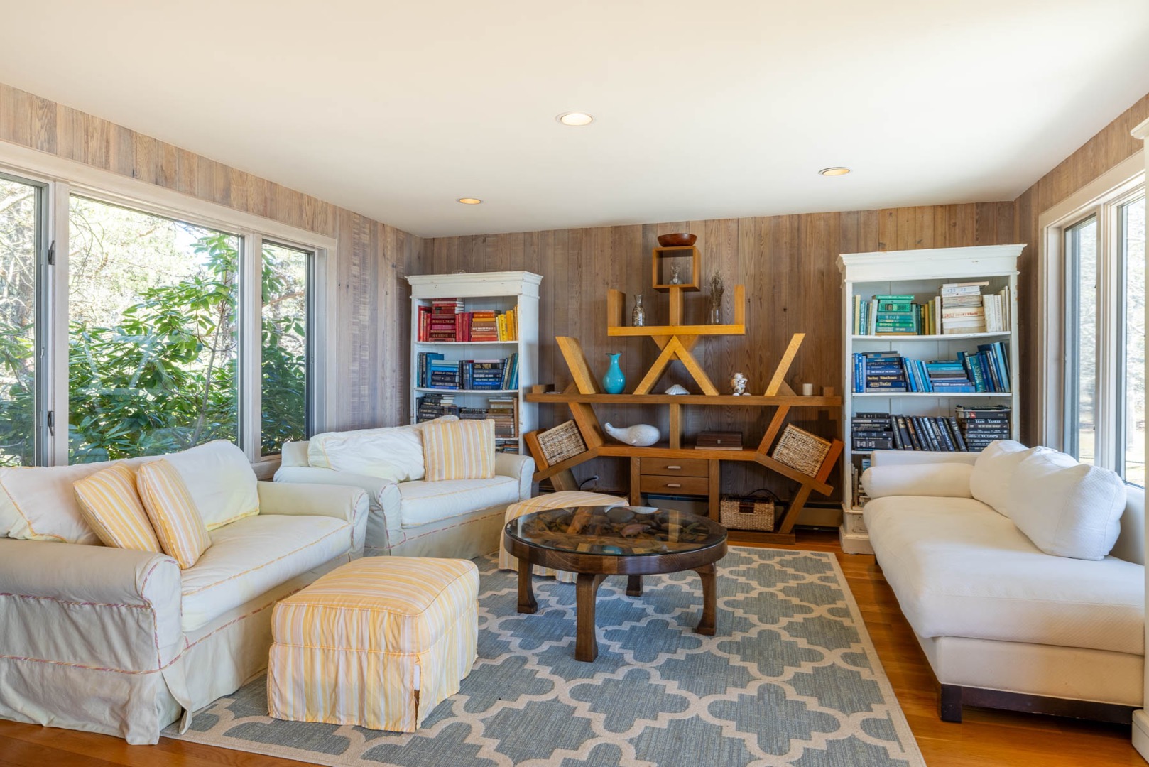 74 Jeremiah Way Edgartown, MA 02539 - Photo 9 of 42 Gallery Image 9