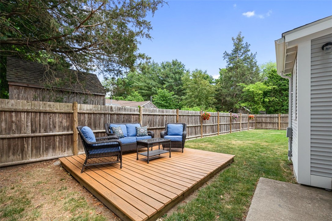69 Mason Road Barrington, RI 02806 - Photo 7 of 9