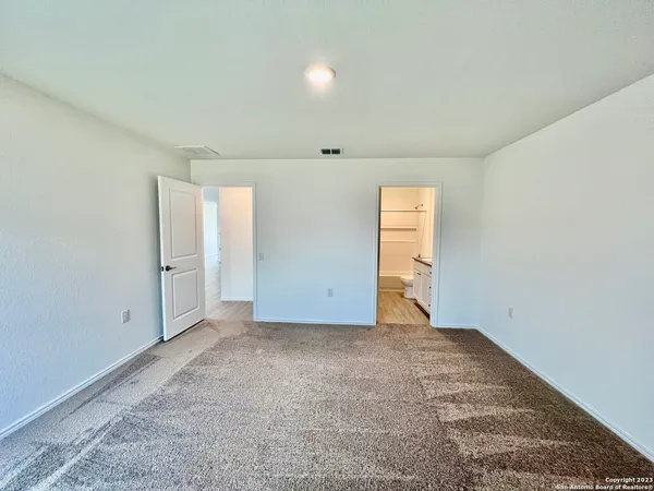 $1,595 | 10542 Nye Pass, San Antonio, TX 78224