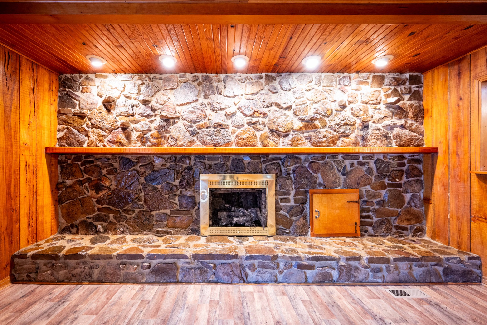 60 Yellow Spring Road Holladay, TN 38341 - Photo 8 of 48 Gallery Image 8