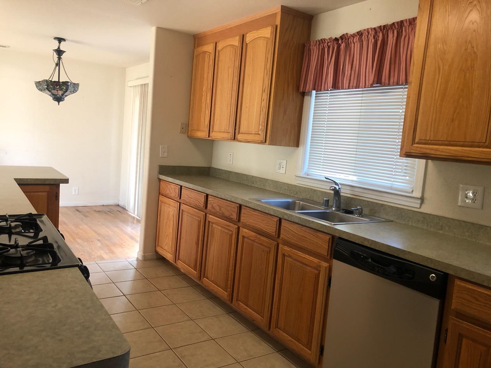 375 2nd Street Gerber, CA 96035 - Photo 7 of 30