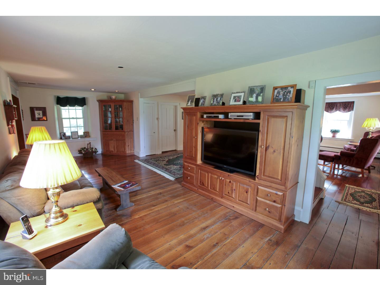 2723 Rickert Road Perkasie, PA 18944 - Photo 11 of 25 Dining Room