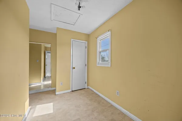 $395,000 | 2501 Avery Street, Morehead City, NC 28557