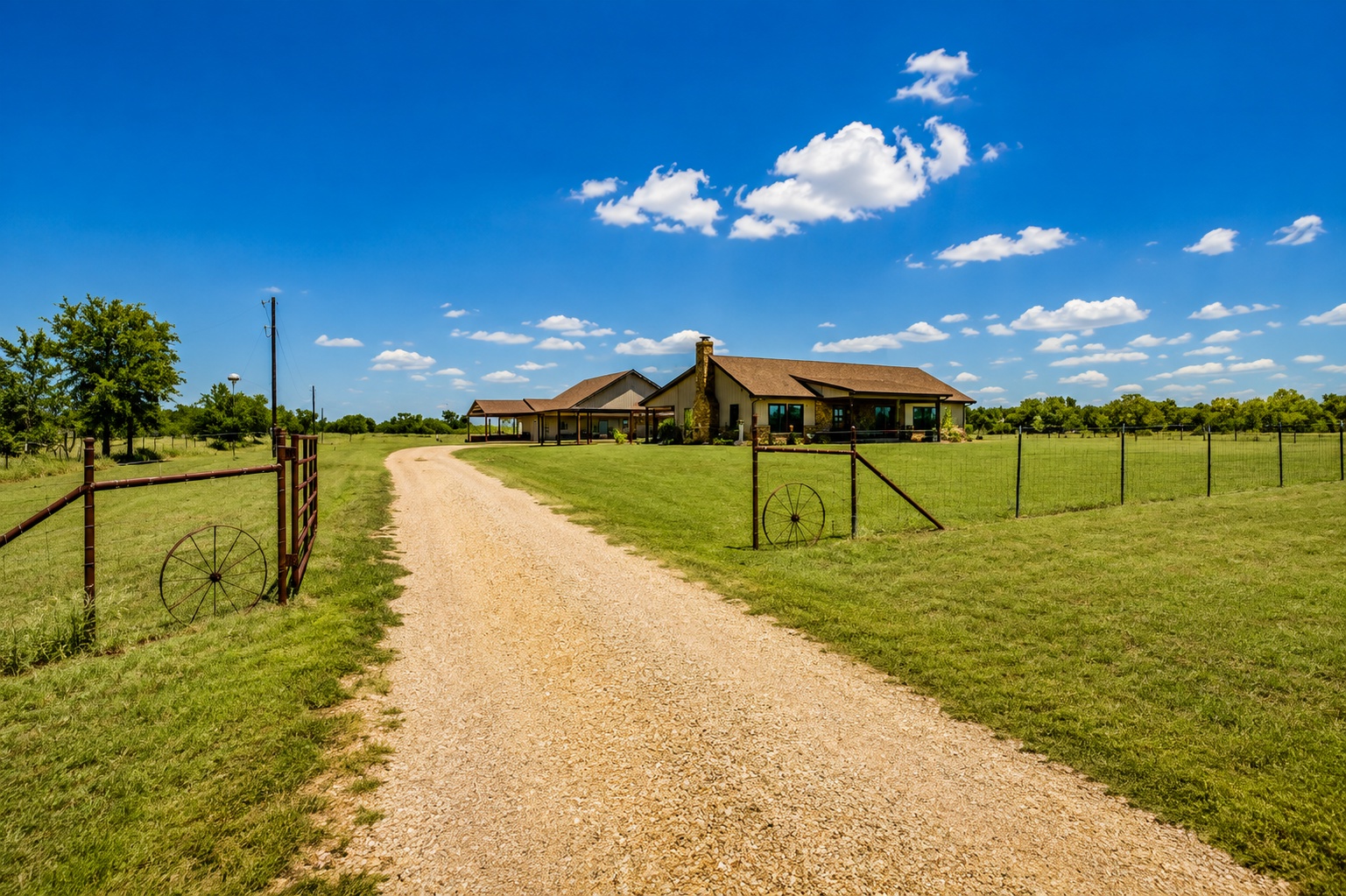 19892 Vilas Road Holland, TX 76534 - Photo 6 of 36 Second fenced section of primary home