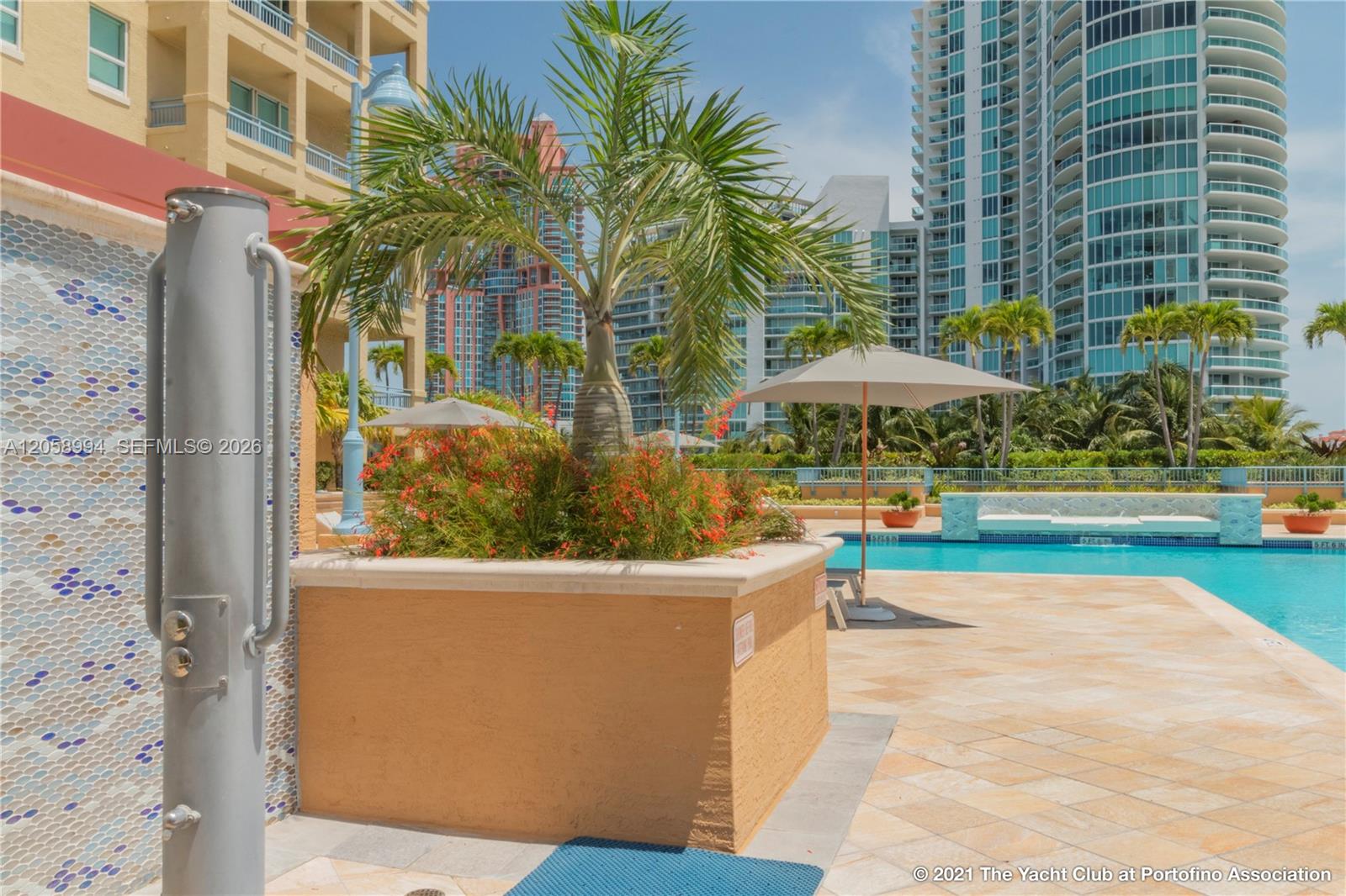 90 Alton Road, Unit 1409 Miami Beach, FL 33139 - Photo 35 of 38 Gallery Image 35