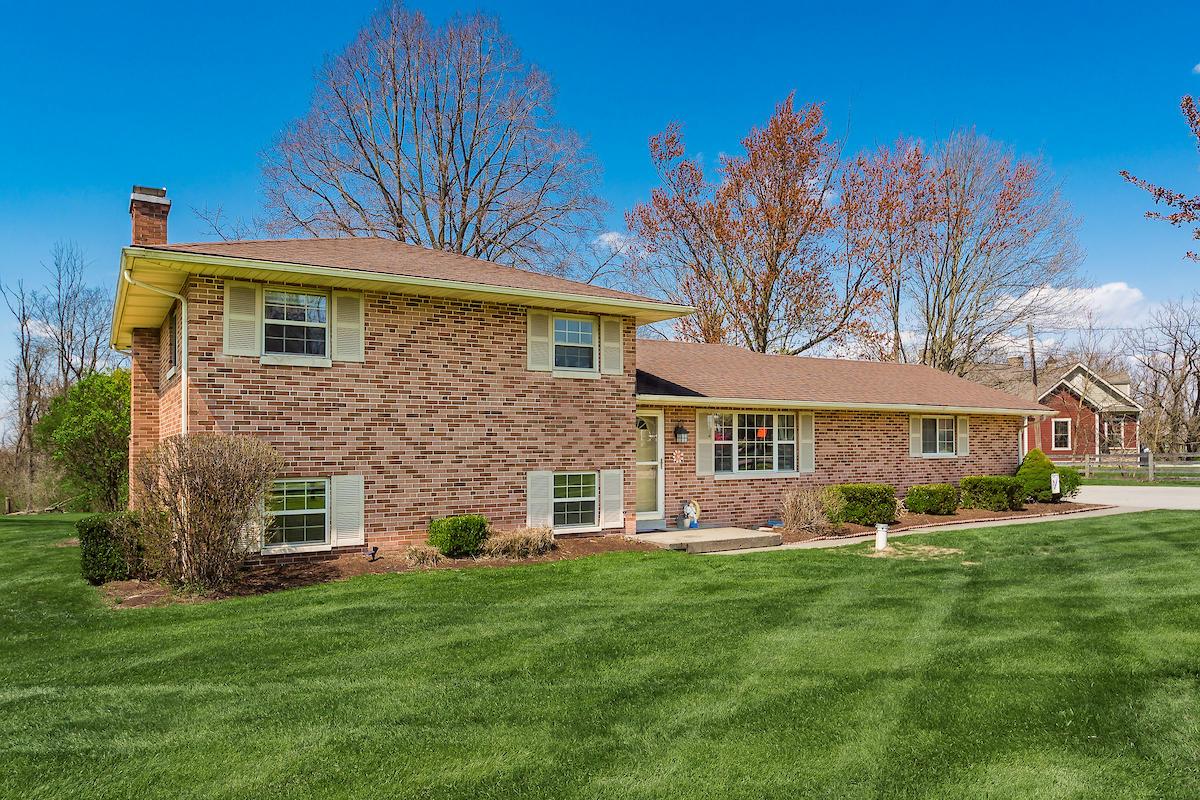11155 Milnor Road Pickerington, OH 43147 - Photo 1 of 30 Gallery Image 1