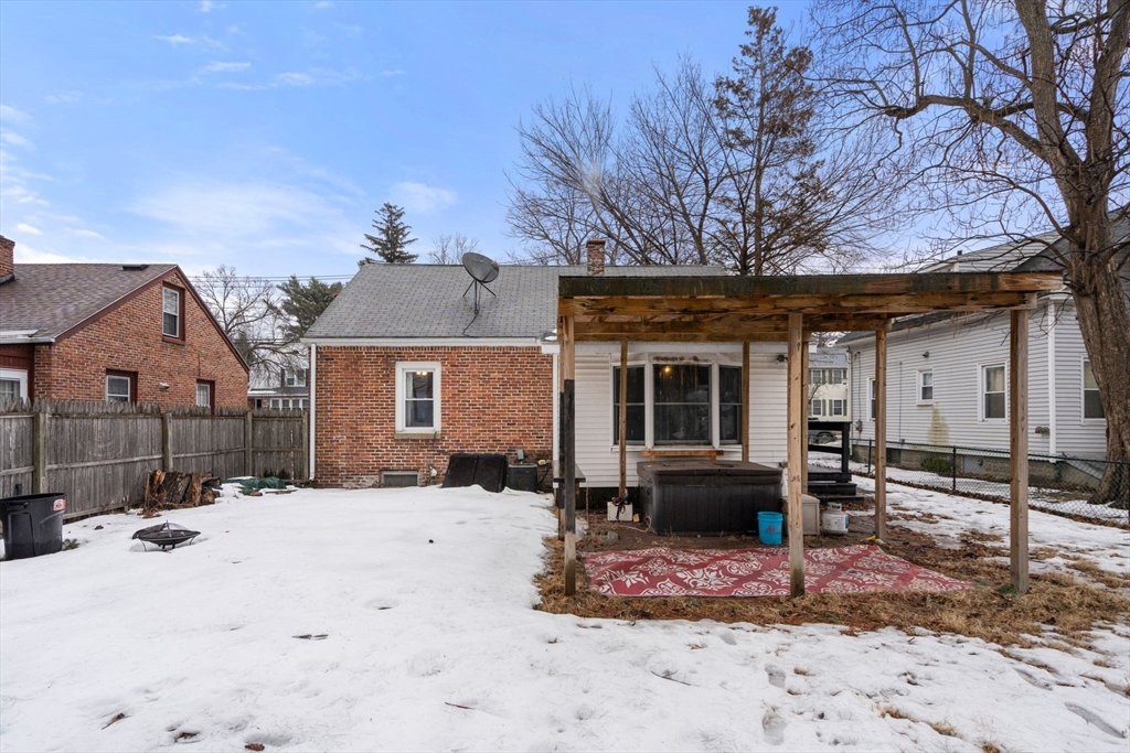 52 Merrimac Avenue Springfield, MA 01104 - Photo 26 of 29 Gallery Image 26