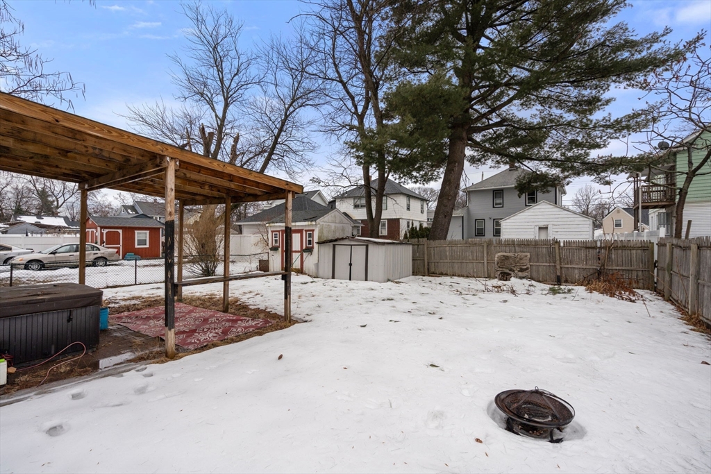 52 Merrimac Avenue Springfield, MA 01104 - Photo 28 of 29 Gallery Image 28