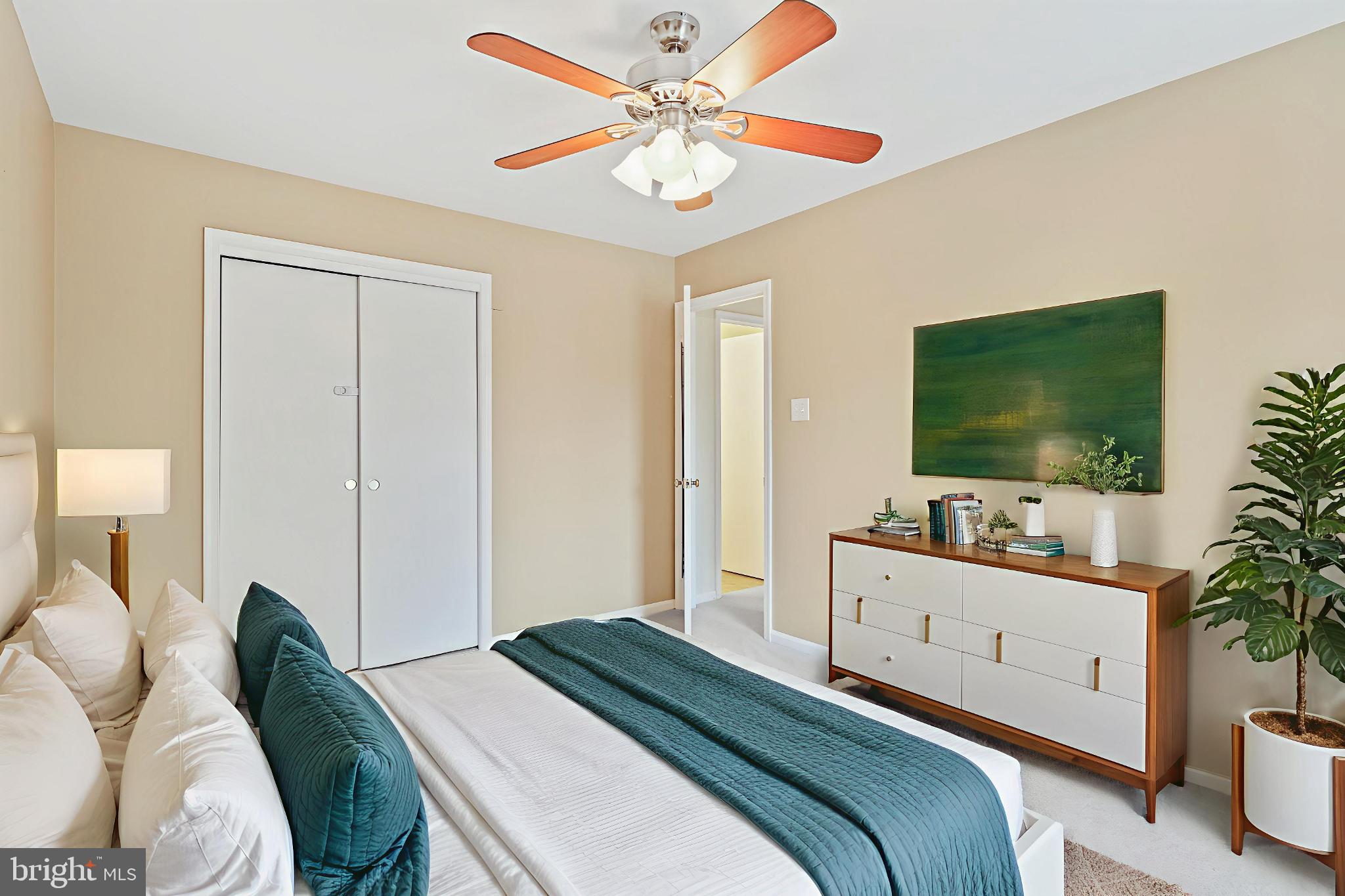 4723 Hallowed Streme Ellicott City, MD 21042 - Photo 20 of 40 Virtually Staged.