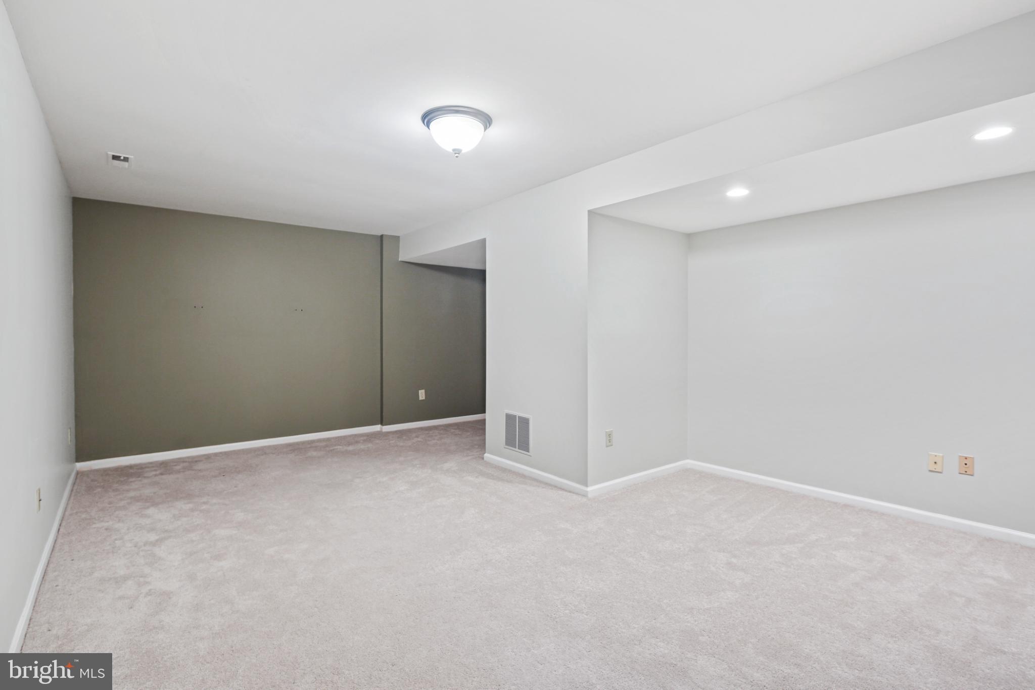 4723 Hallowed Streme Ellicott City, MD 21042 - Photo 25 of 40 Versatile space ready for your vision.