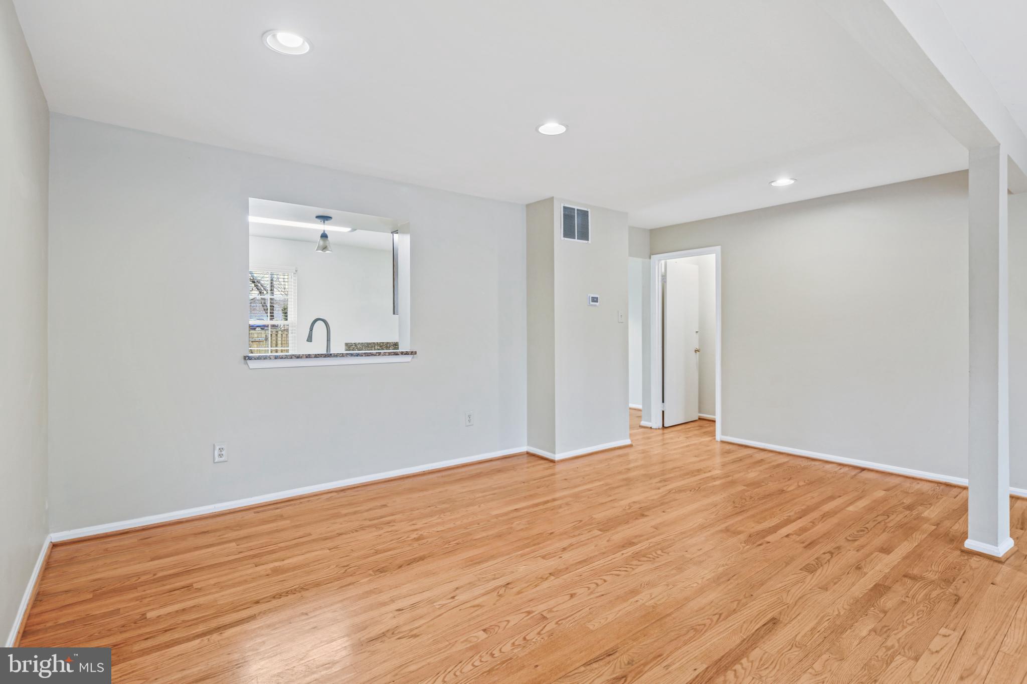 4723 Hallowed Streme Ellicott City, MD 21042 - Photo 34 of 40 Bright and airy open space awaits your touch.