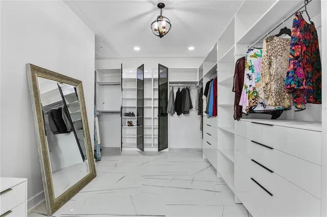 $4,995,000 | 2121 Bayou Grande Boulevard Northeast, St. Petersburg, FL 33703