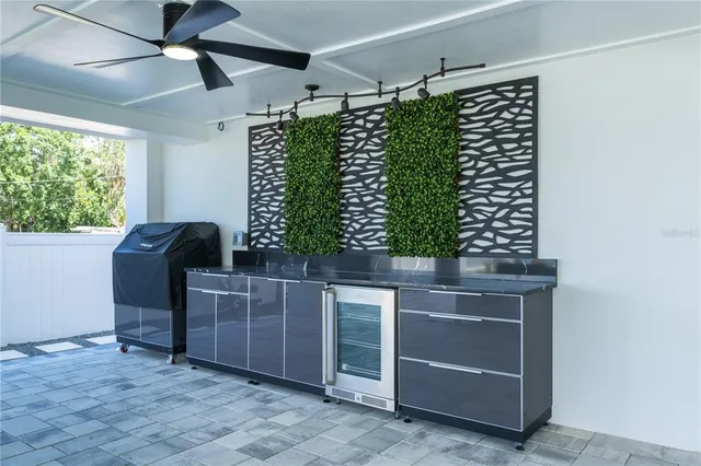 $4,995,000 | 2121 Bayou Grande Boulevard Northeast, St. Petersburg, FL 33703