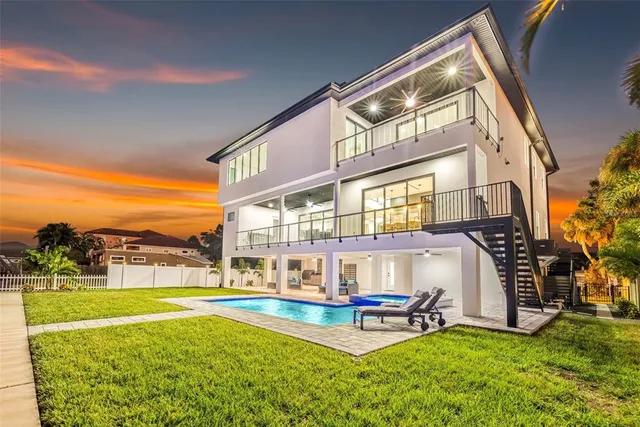 $4,995,000 | 2121 Bayou Grande Boulevard Northeast, St. Petersburg, FL 33703
