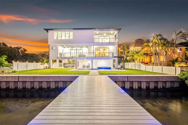 $4,995,000 | 2121 Bayou Grande Boulevard Northeast, St. Petersburg, FL 33703