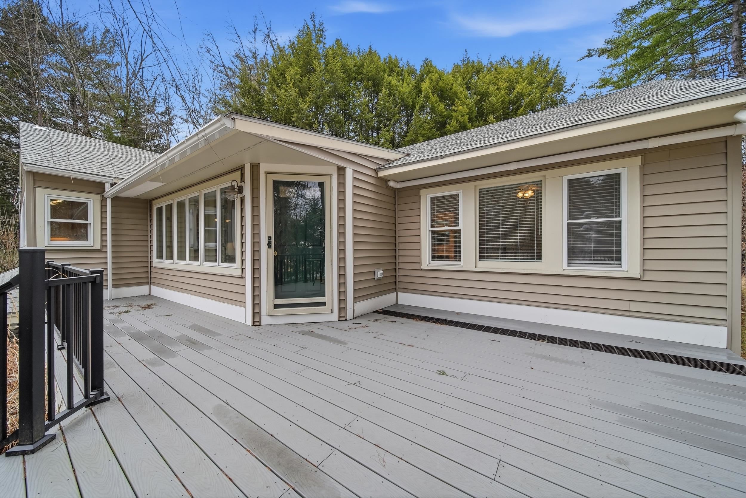9 Wyeth Road Hanover, NH 03755 - Photo 35 of 44