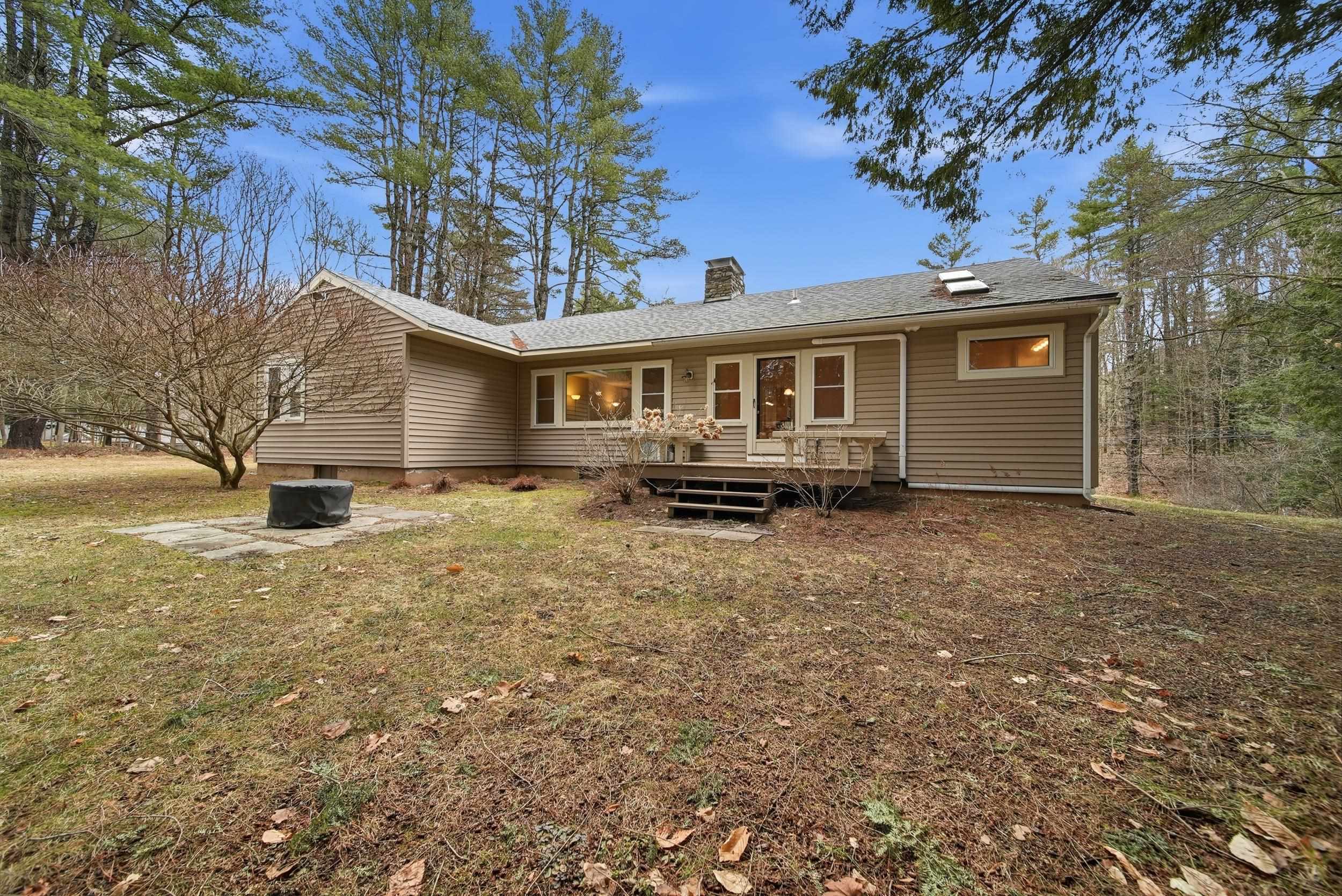 9 Wyeth Road Hanover, NH 03755 - Photo 41 of 44